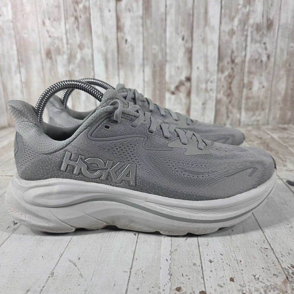 Hoka One One Clifton 10 Womens 8B Grey Running Shoes 1162031-SRYG Sharkskin